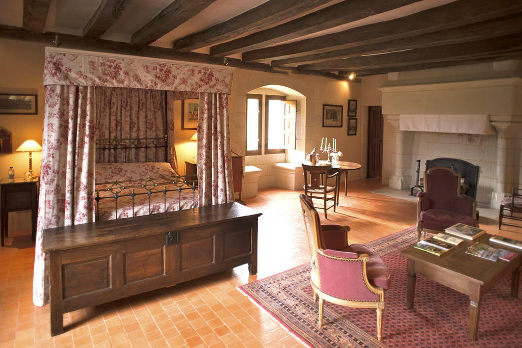 Manoir Du Bois Noblet Bed & Breakfast Louerre Room photo