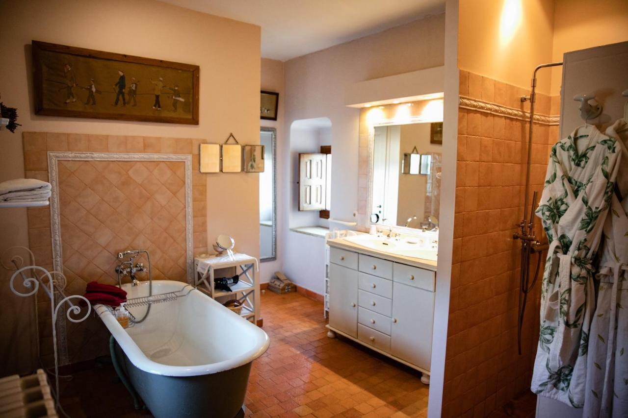 Manoir Du Bois Noblet Bed & Breakfast Louerre Exterior photo